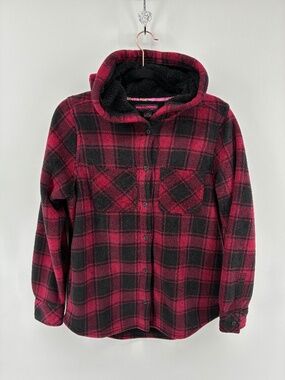 Realtree Women's Red and Black Fleece Lined Plaid Button Down Shirt